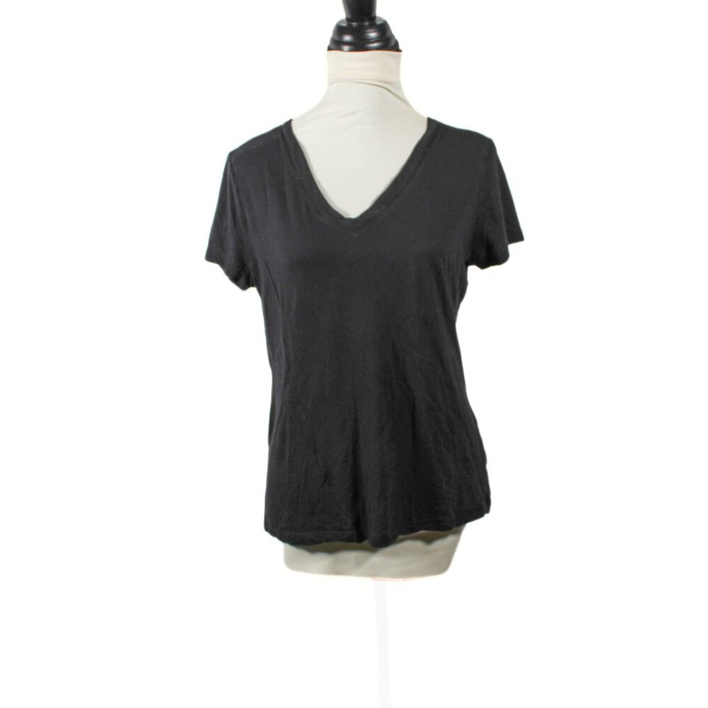 Y2K Black V-Neck Tee – Juniors L, 2000s Vintage, Worn-In Look